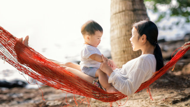 Ilustrasi ibu dan bayi Foto: Shutterstock