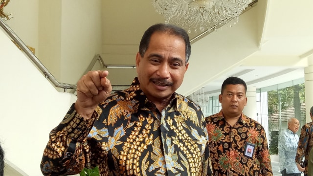 Menteri Pariwisata, Arief Yahya di Kantor Wakil Presiden, Jakarta, Rabu (13/2). Foto: Kevin Kurnianto/kumparan