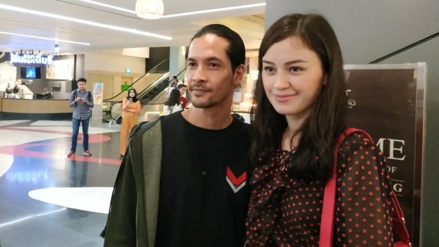 Edward Akbar, Kimberly Ryder