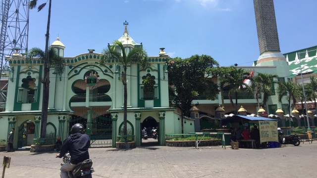 Masjid Kauman Semarang. Foto: Afiati Tsalitsati/kumparan