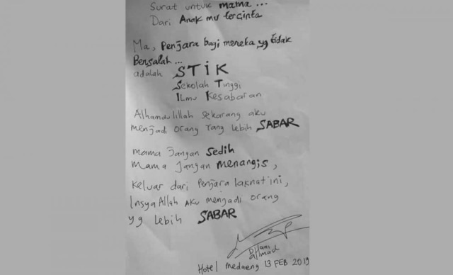 Tulisan tangan Ahmad Dhani dari Rutan Medaeng untuk mamanya