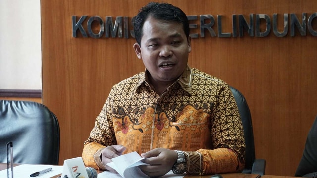 Ketua KPAI, Susanto, Konferensi Pers Kasus Anak di Bidang Pendidikan