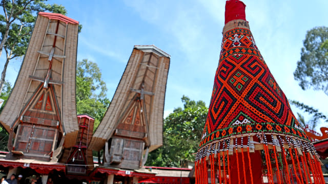 KOTEN SPESIAL TRAVEL RAMBU SOLO TORAJA
