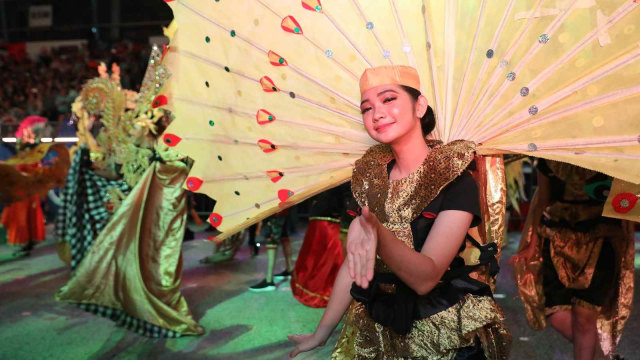 Suasana penari Indonesia saat meriahkan Chingay Parade Singapura 2019. Foto: Dok. KBRI Singapura