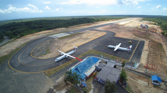 Aktivitas penerbangan di Bandara Warukin, Kabupaten Tabalong, Kalsel. Foto: UPTD Bandara Warukin/banjarhits.id