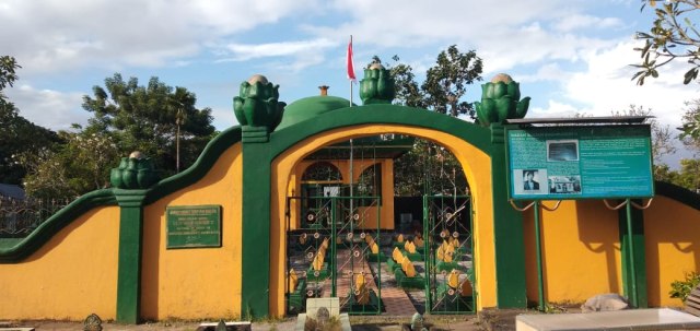 Lokasi Makam Sultan Badaruddin II, di pekuburan Islam di Kelurahan Makassar Barat, Kota Ternate Tengah. Foto: Risman Rais/cermat
