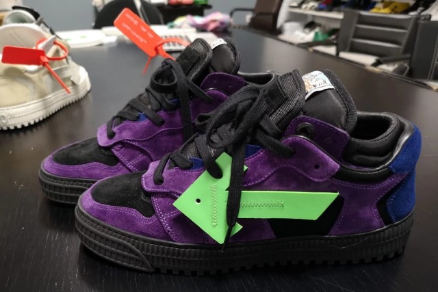 Off-White 'Off-Court Low 3.0' Sneakers. Foto: Dok. Virgil Abloh