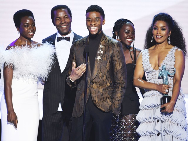 Black Panther Cast (sumber: Wired)