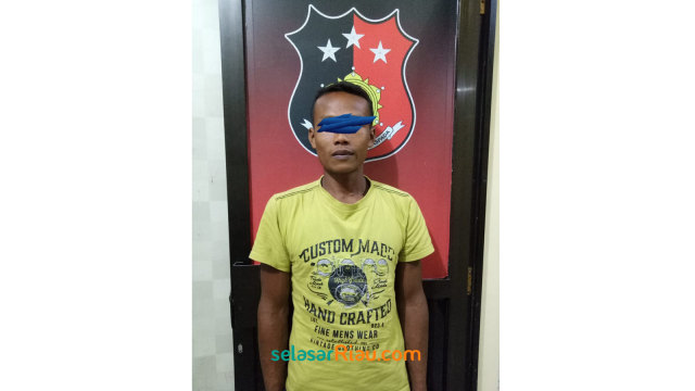 S alias T (31), warga Kabupaten Padang Lawas, SUmatera Utara ditangkap Polres Bengkalis dengan sangkaan pelaku pembakaran lahan. 