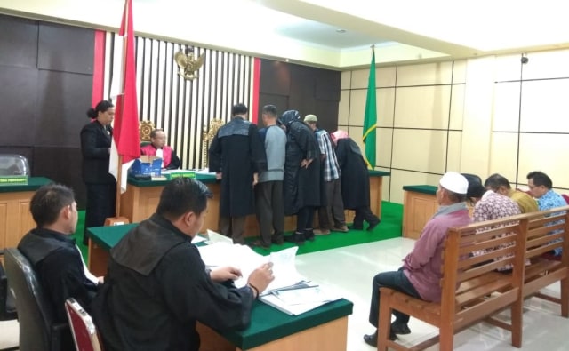 Suasana sidang korupsi PDAM Batanghari di Pengadilan Tipikor Jambi, Senin (18/2). Foto: Yovy Hasendra