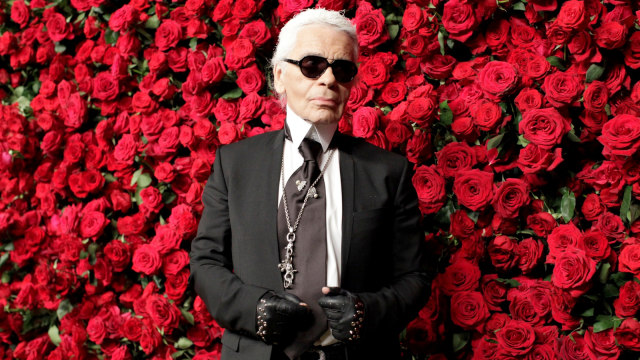 Karl Lagerfeld  menghadiri Film Benefit tahunan keempat Museum Seni Modern di New York 2011. Foto: REUTERS/Kena Betancur