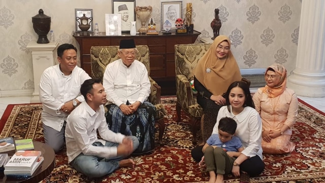 Raffi Ahmad dan Nagita Slavina bertemu Ma'ruf Amin. Foto: Dok. Tim Media Ma'ruf Amin