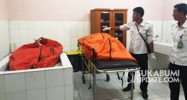 Tiga jasad korban kebakaran berada di RSUD Sekarwangi Cibadak untuk keperluan penyelidikan. | Sumber Foto:Suhendi.