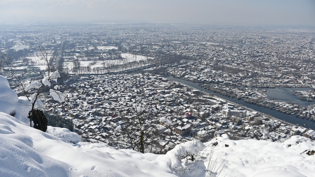 Suasana di Kashmir. Foto: AFP/TAUSEEF MUSTAFA