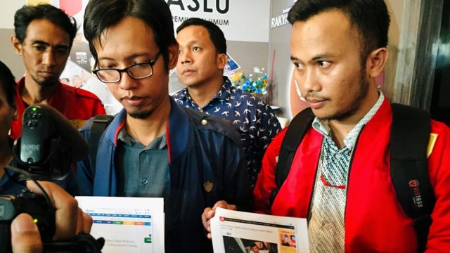 Barisan Advokat Indonesia (BADI) melaporkan Djoko Santoso ke Bawaslu, Rabu (29/2). Foto: Muhammad Darisman/kumparan
