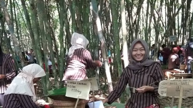 Pasar Papringan dikelilingi oleh rerimbunan pohon bambu (Foto: Instagram/@pasarpapringan)
