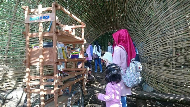 Ruang baca di Pasar Papringan, Temanggung (Foto: Instagram/@pasarpapringan)