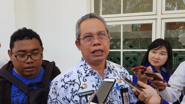 Kepala Dinas Pendidikan dan Kebudayaan Kalsel M Yusuf Effendi ketika silaturahmi PGRI, Rabu (20/2/2019). Foto: Diananta/banjarhits.id