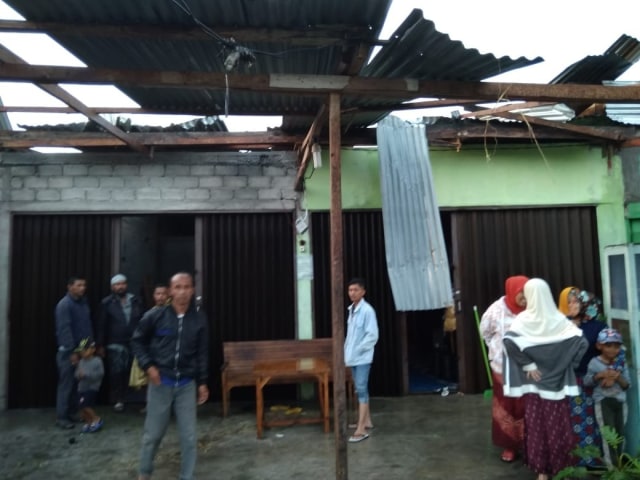 Salah satu rumah yang rusak akibat puting beliung di Kabupaten Bener Meriah. Foto: Dok. BPBA