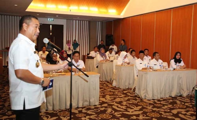 Kepala BNN Jatim Brigjen Pol Bambang Priyana memberikan materi P4G Narkotika