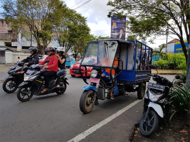 Motor Sampah di Kota Manado yang mengangkut sampah dari rumah ke rumah. Ada 504 motor sampah sesuai dengan jumlah lingkungan di Kota Manado