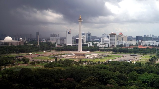 Ilustrasi Cuaca Buruk di Jakarta. Foto: Iqbal Firdaus/kumparan