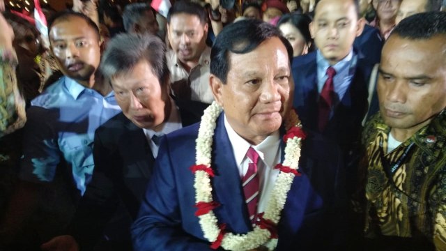 Capres nomor 02 Prabowo Subianto tiba di acara ramah-tamah dengan pengusaha dan warga Tionghoa di Medan. Foto: Rahmat Utomo/kumparan