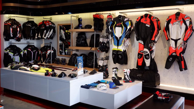 Curhat Pebisnis Apparel Motor yang Jualannya 'Nunduk' Imbas Corona (260392)