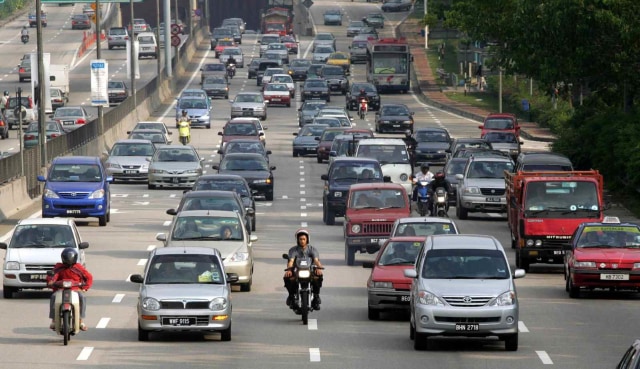 Malaysia Gratiskan Tol Saat Mudik, di RI Syaratnya Harus Macet 1 Km Dulu  (75746)