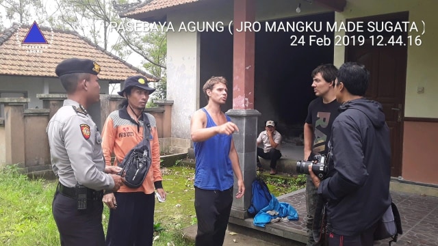 2402 Pendaki Rusia.jpeg