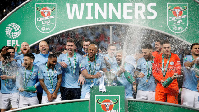 Manchester City merayakan keberhasilan jadi juara Piala Liga. Foto: Reuters/Carl Recine