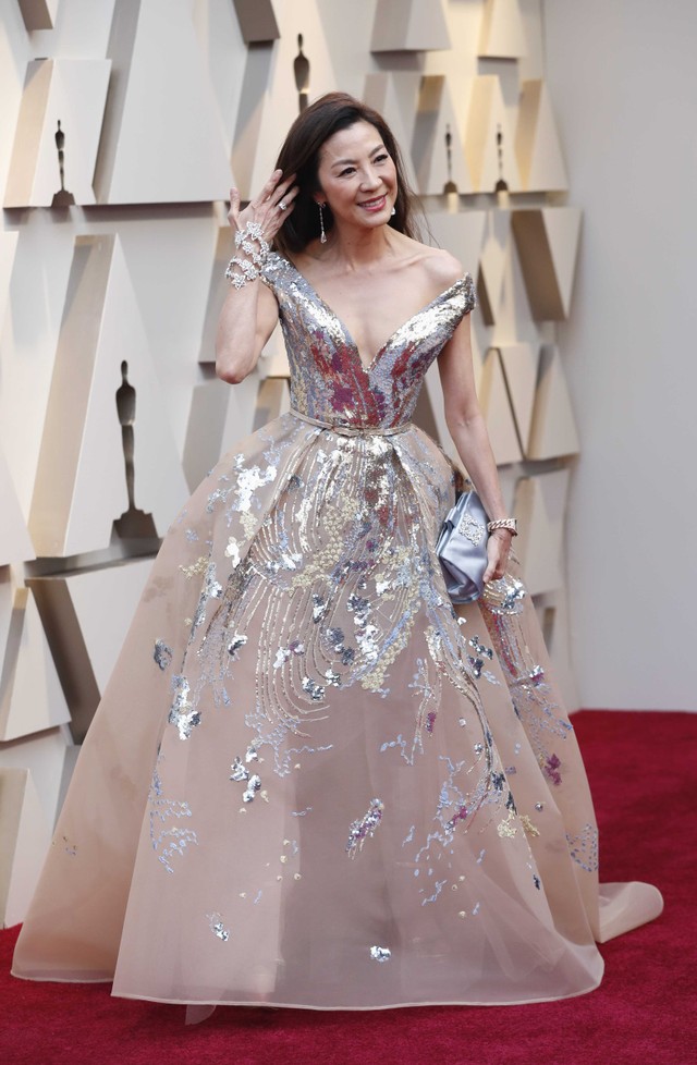 Michelle Yeoh di Red Carpet Oscar 2019. Foto: REUTERS/Mario Anzuoni