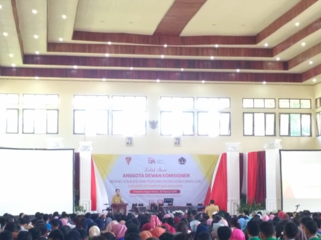Kegiatan Kuliah Umum OJK dibuka langsung oleh Wakil Wali Kota Ambon, Syarif Hadler (25/2)