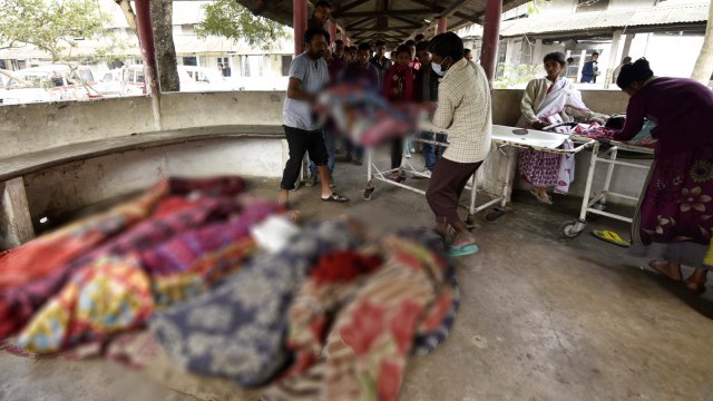 Masyarakat India yang tewas akibat miras oplosan