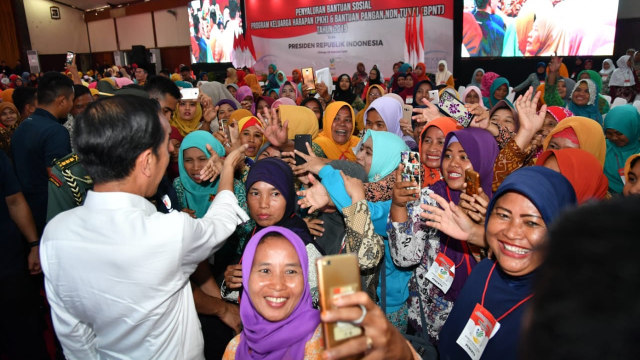 Buwas Bongkar Kejahatan Penyaluran Bantuan Pangan Nontunai (827693)