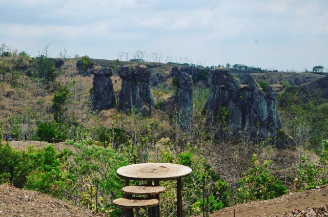 3 Tempat Wisata Di Indonesia Yang Punya Batu Mirip