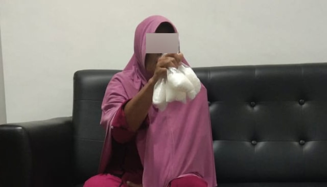 Simpan Sabu di Pembalut, Seorang Wanita Ditangkap di Bandara Kualanamu