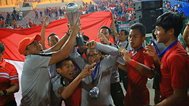 Momen Timnas U-22 Juara: Dari Selebrasi Gol sampai Angkat Piala (193294)
