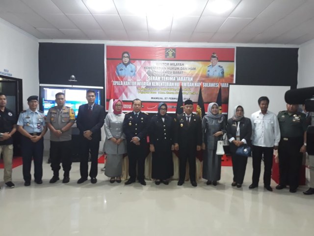 Serah Terima Jabatan Kepala Kantor Wilayah Kemenkumham Sulawesi Barat. (Foto: Kemenkumham)