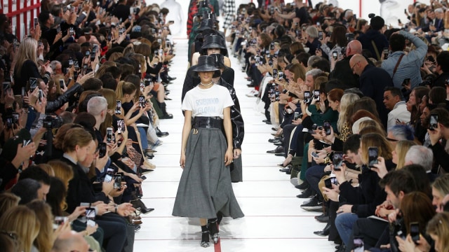 Dior Sisterhood Global Tshirt