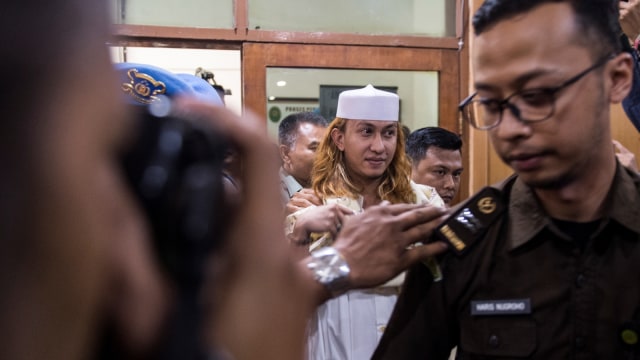 Foto: Sidang Perdana Habib Bahar Bin Smith Di Kasus Penganiayaan ...