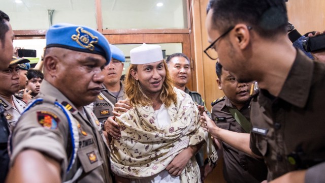 Foto: Sidang Perdana Habib Bahar Bin Smith Di Kasus Penganiayaan ...