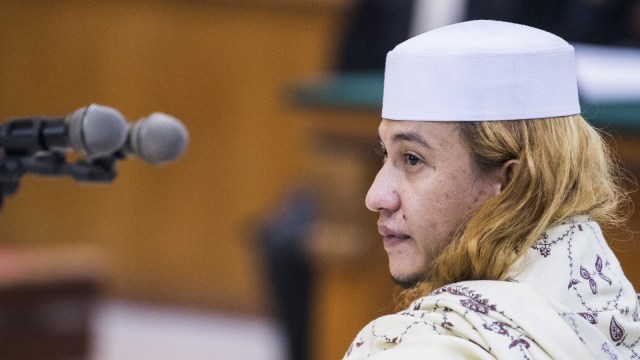 Hasil gambar untuk Habib Bahar Usai Eksepsi: Kami Tak Akan Pernah Tunduk pada Kezaliman