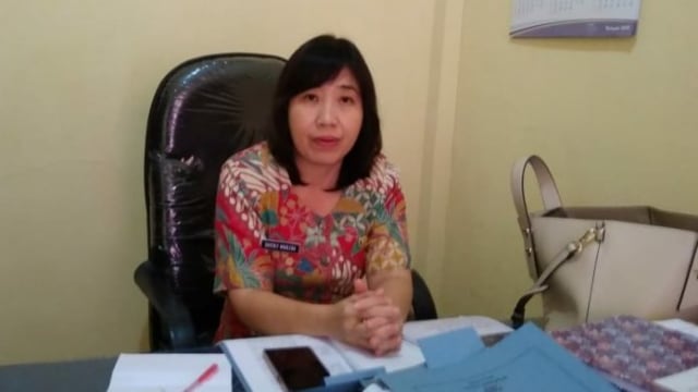 dr. Sherly Marlena, plt Kadinas Kesehatan Kota Pasuruan saat ditemui di kantornya Jumat, (18/1/2019).