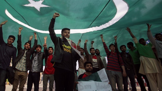 Melihat Bara Konflik India - Pakistan Selama 2 Pekan Terakhir | kumparan.com