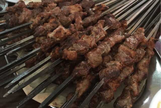 Sate “Klatak” di Saida – dok. pribadi