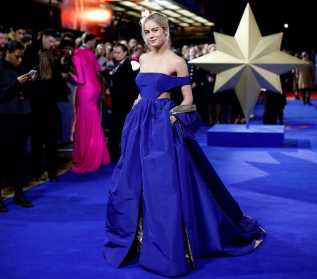 Brie Larson Tampil dengan Gaun ‘Superhero’ di Premiere Captain Marvel (2274)