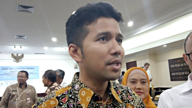 Wakil Gubernur Jawa Timur, Emil Elestianto Dardak. Foto: Yuana Fatwalloh/kumparan