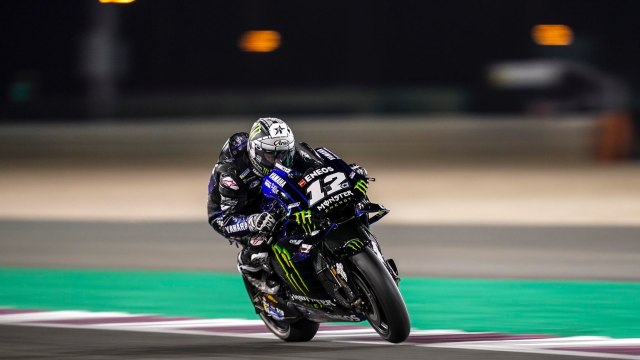 Maverick Vinales di Sirkuit Losail saat tes pramusim MotoGP 2019 Foto: Dok. Yamaha MotoGP