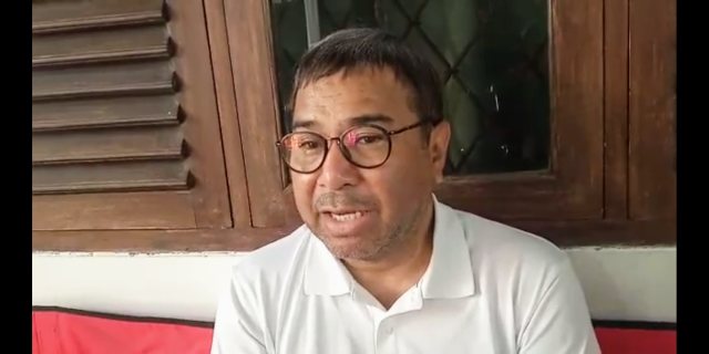 Polling: Harvey Malaihollo Nonton Porno saat Rapat DPR, Perlu Mundur Atau Tidak? (229223)